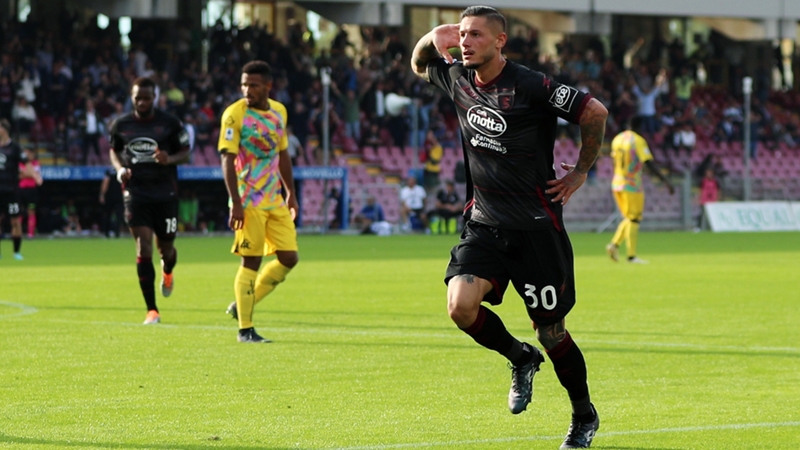 Salernitana, domani la ricostruzione del collaterale per Mazzocchi