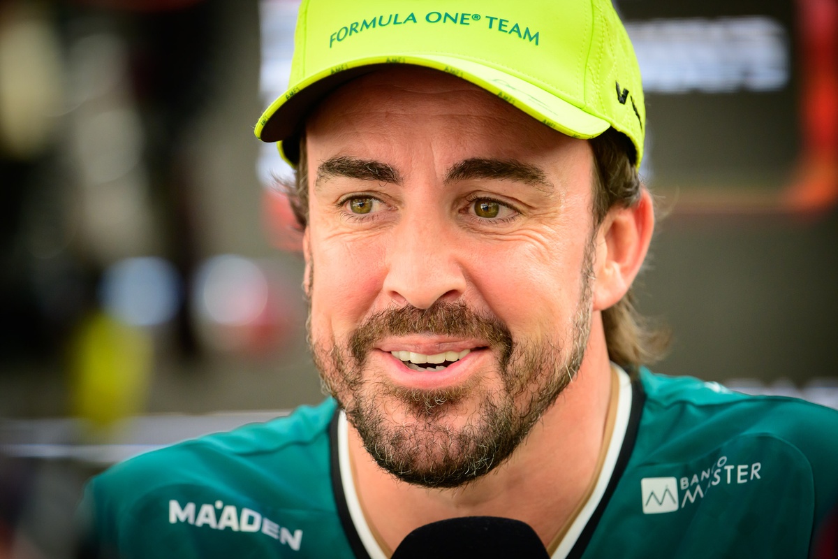 Fernando Alonso, Aston Martin F1 Team