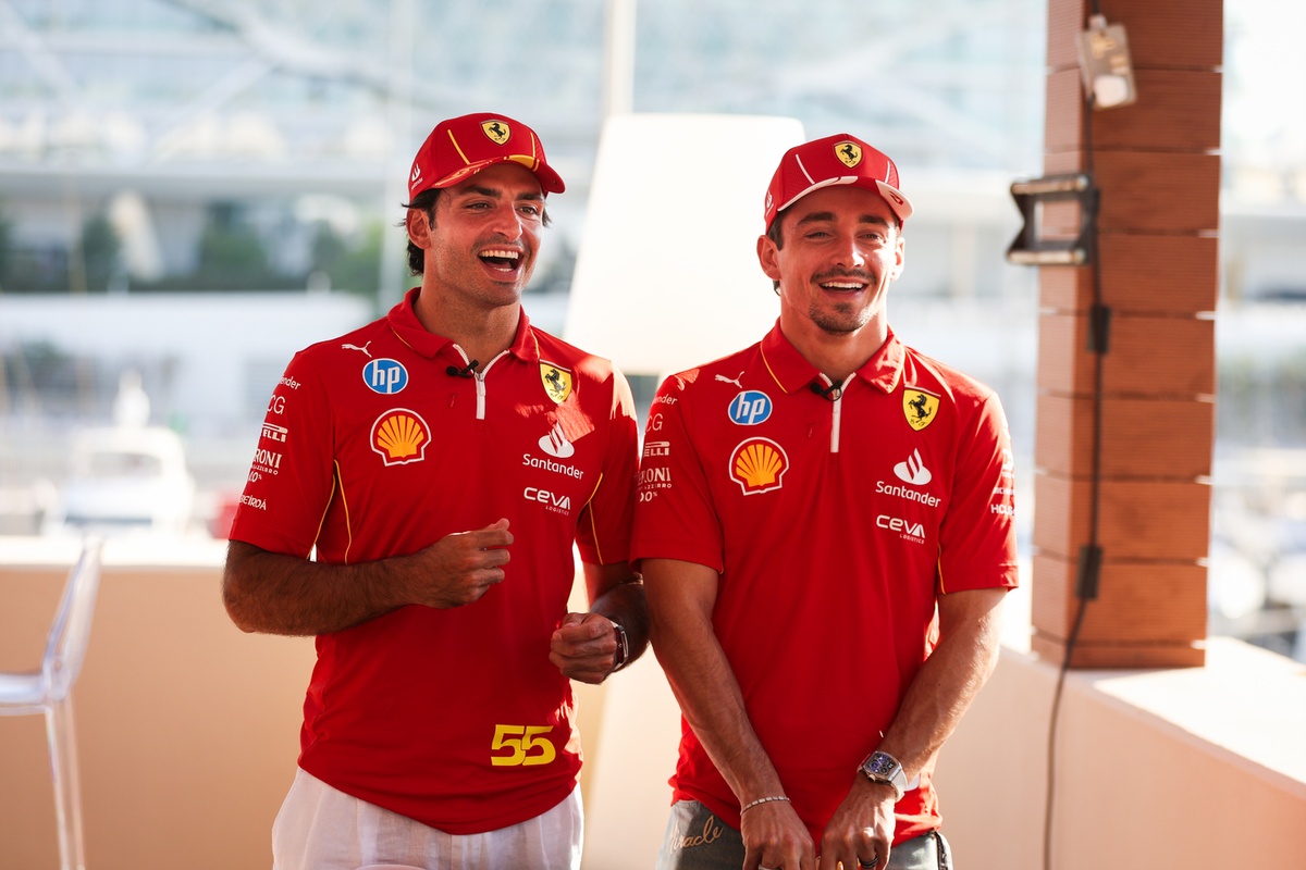 Carlos Sainz, Ferrari, Charles Leclerc, Ferrari