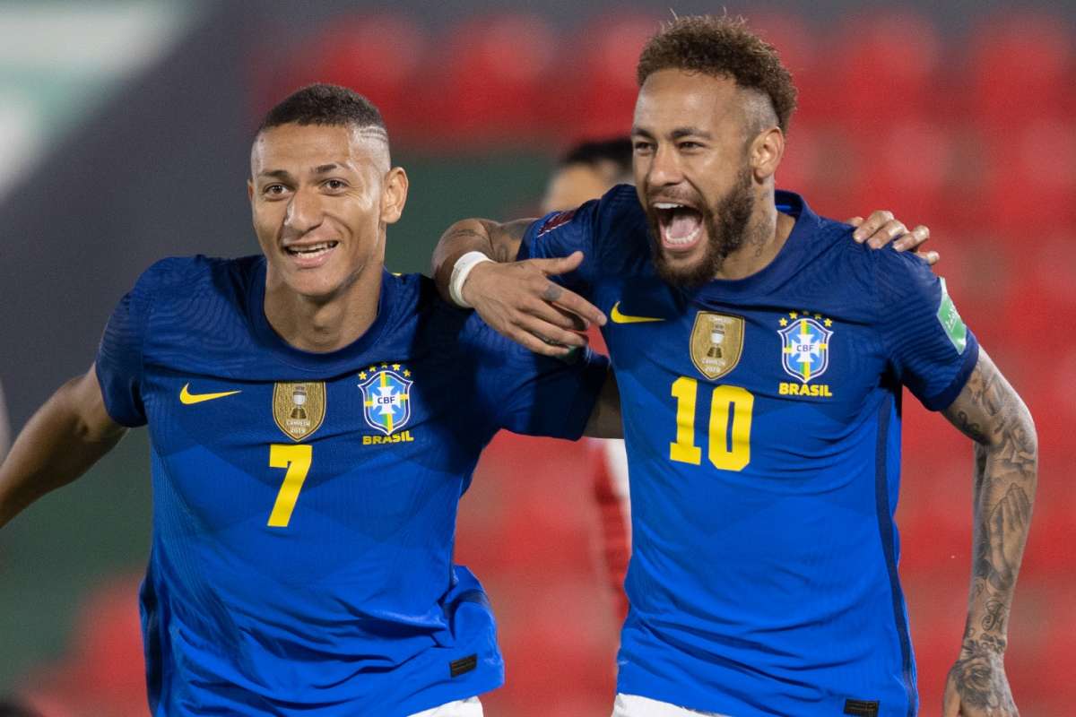 ブラジルは無傷の6連勝 アルゼンチンは2点リード守りきれずドロー W杯南米予選 Goal Com ブラジルは無傷の6連勝 アルゼンチンは2点リード守りきれずドロー W杯南米予選 Goal Com