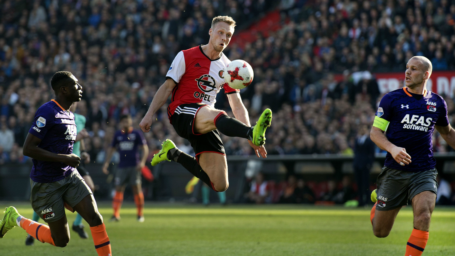 Champions Feyenoord Dominate Eredivisie Team Of The Season Goal Com