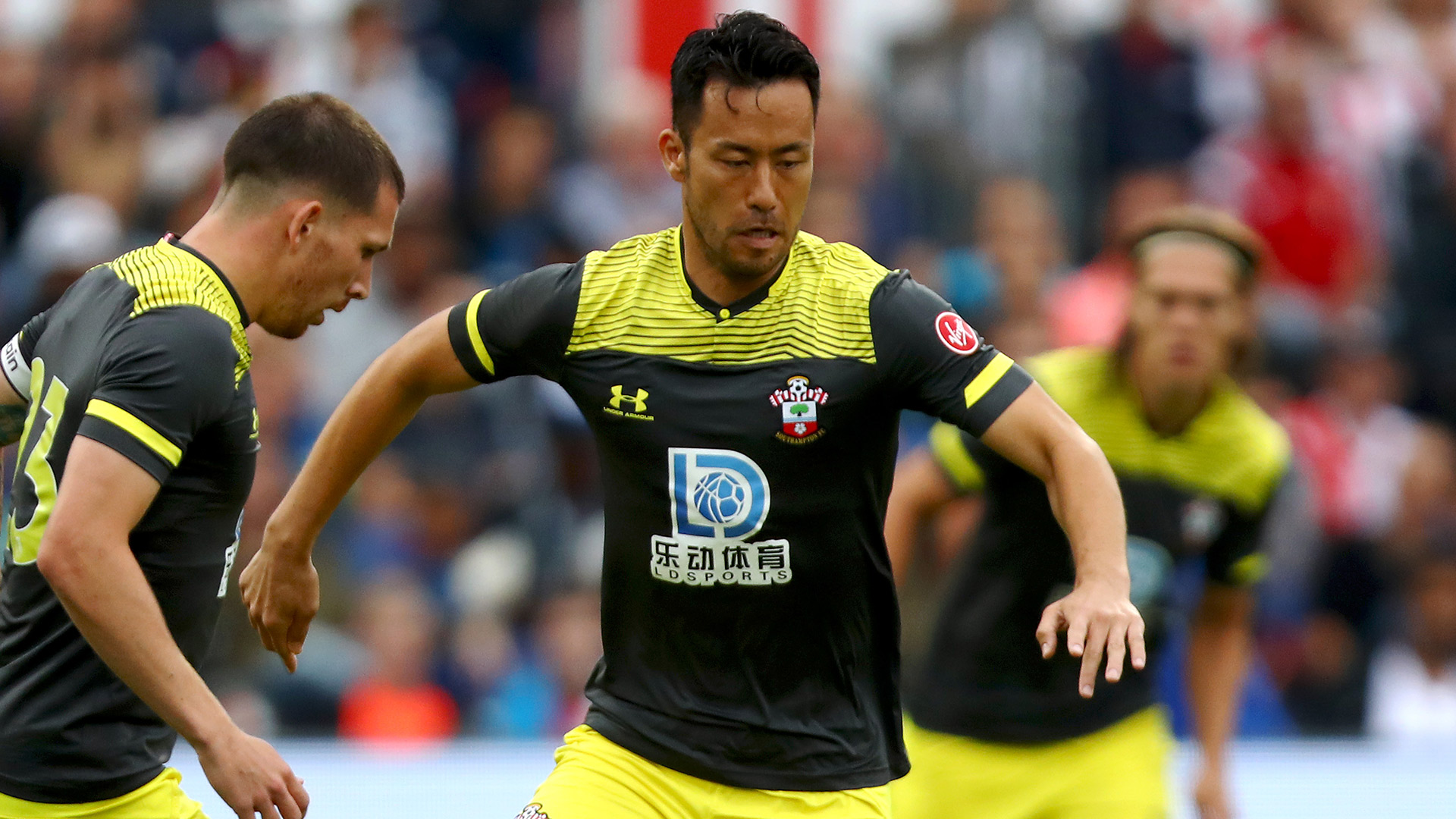 可愛い後輩に開幕先発を奪われた吉田麻也の心中 それでも目標は キャリアハイ Goal Com