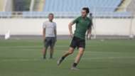 Latihan Resmi Indonesia U-23 - Ezra Walian