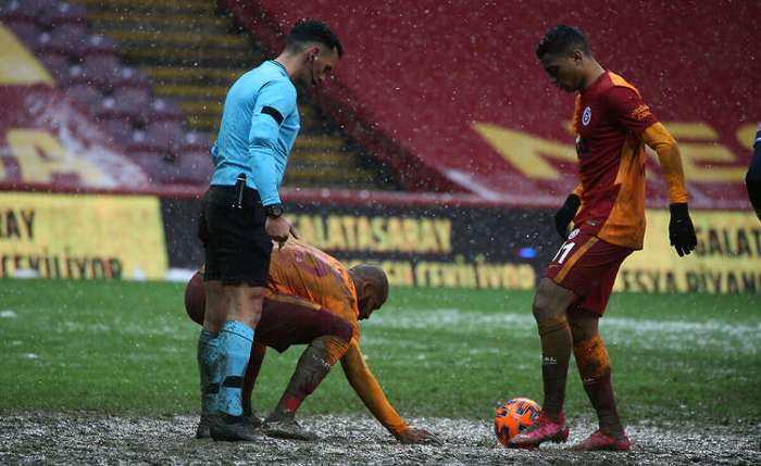 galatasaray-kasimpasa-16022021_1ky1pe8tra0k01jw21yim3n0jt.jpg