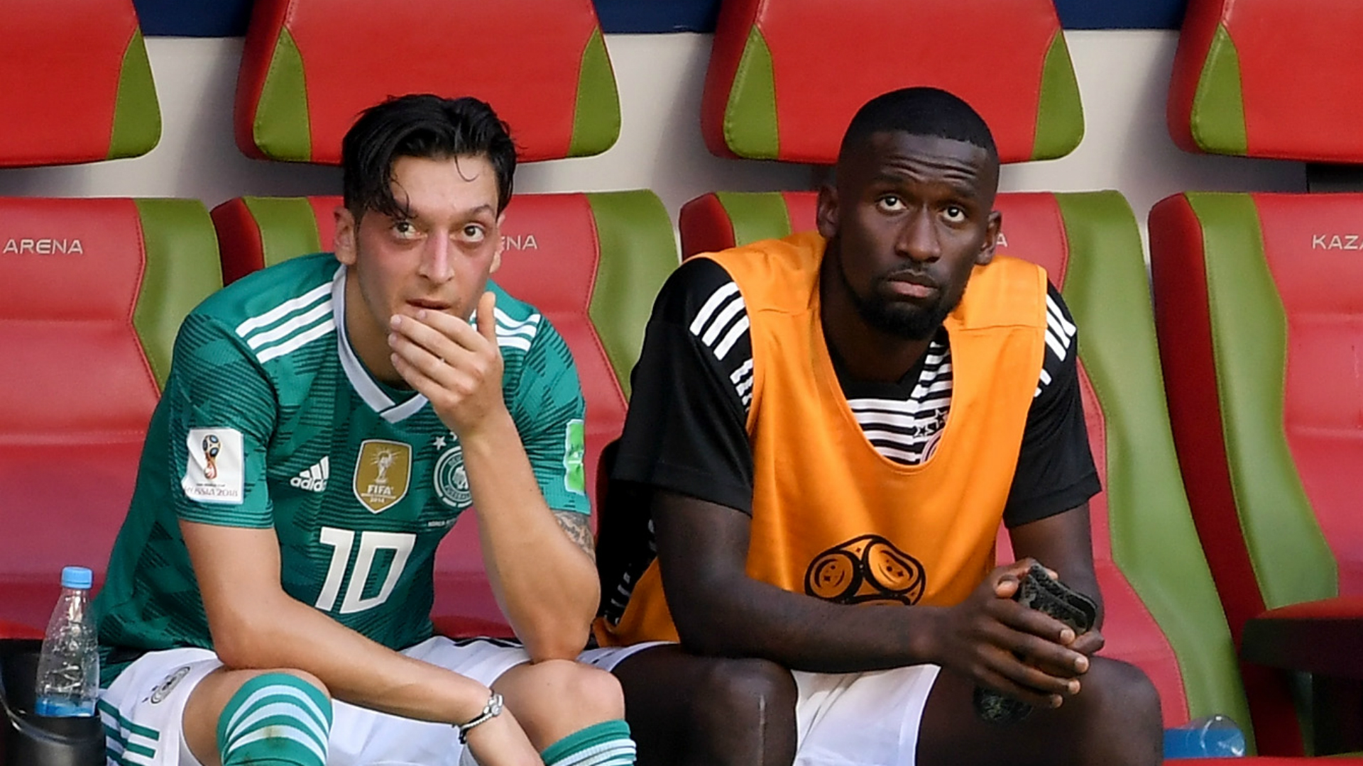 Mesut Ozil News Chelsea Defender Antonio Rudiger Says Arsenal Star S Germany Exit Extremely Sad Goal Com