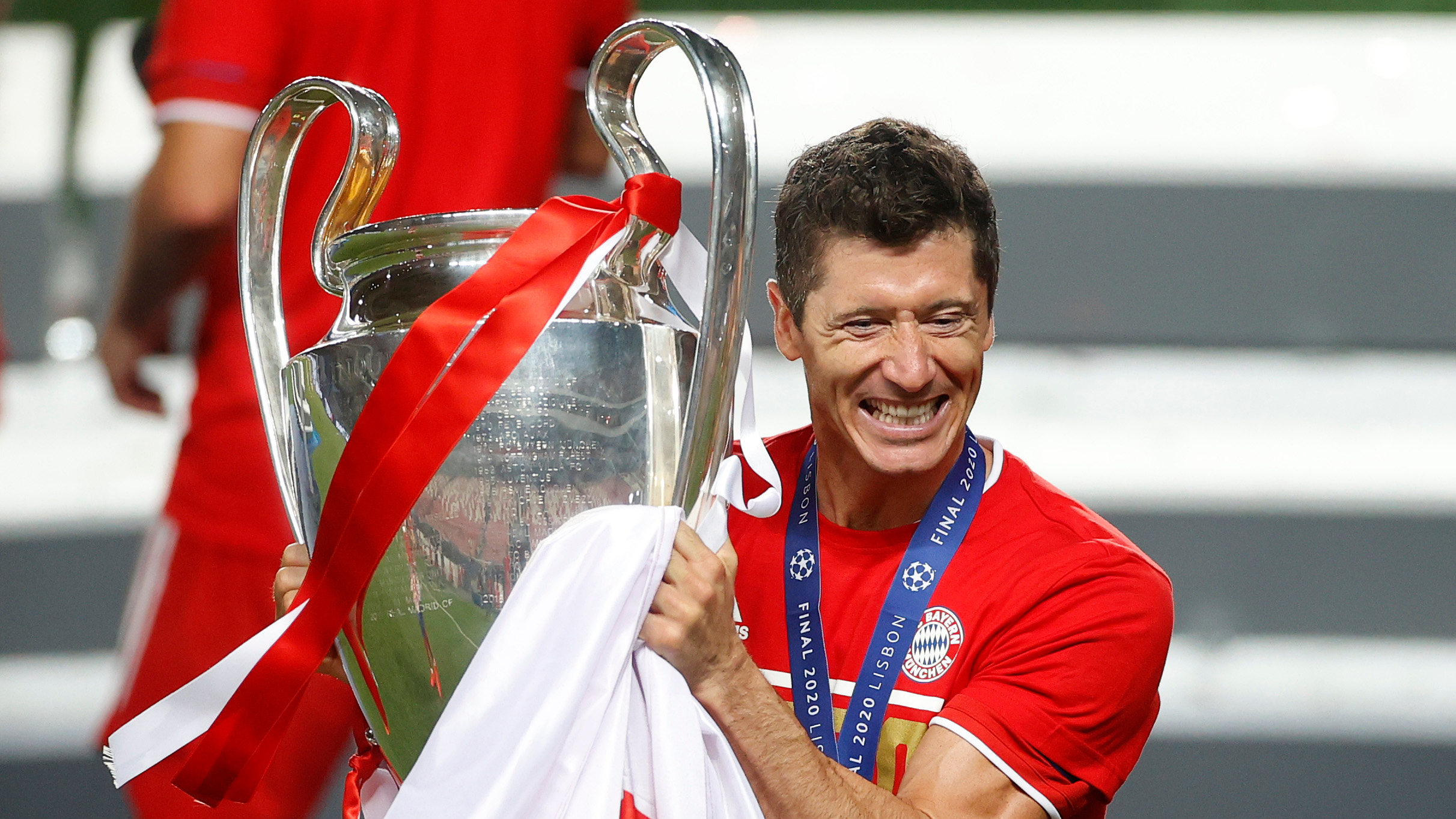 'Lewandowski's the best player in the world' - Bayern ...