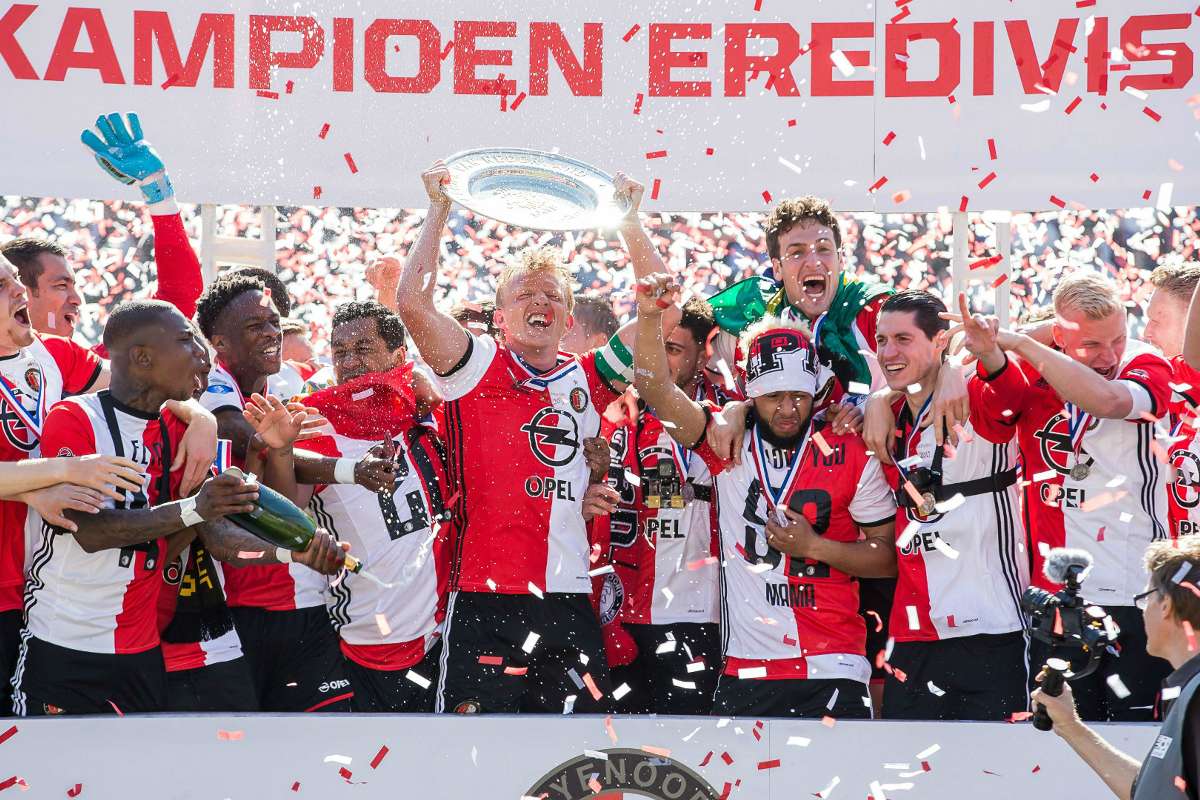 krystalmak Eredivisie W Table