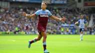 Chicharito West Ham Brighton