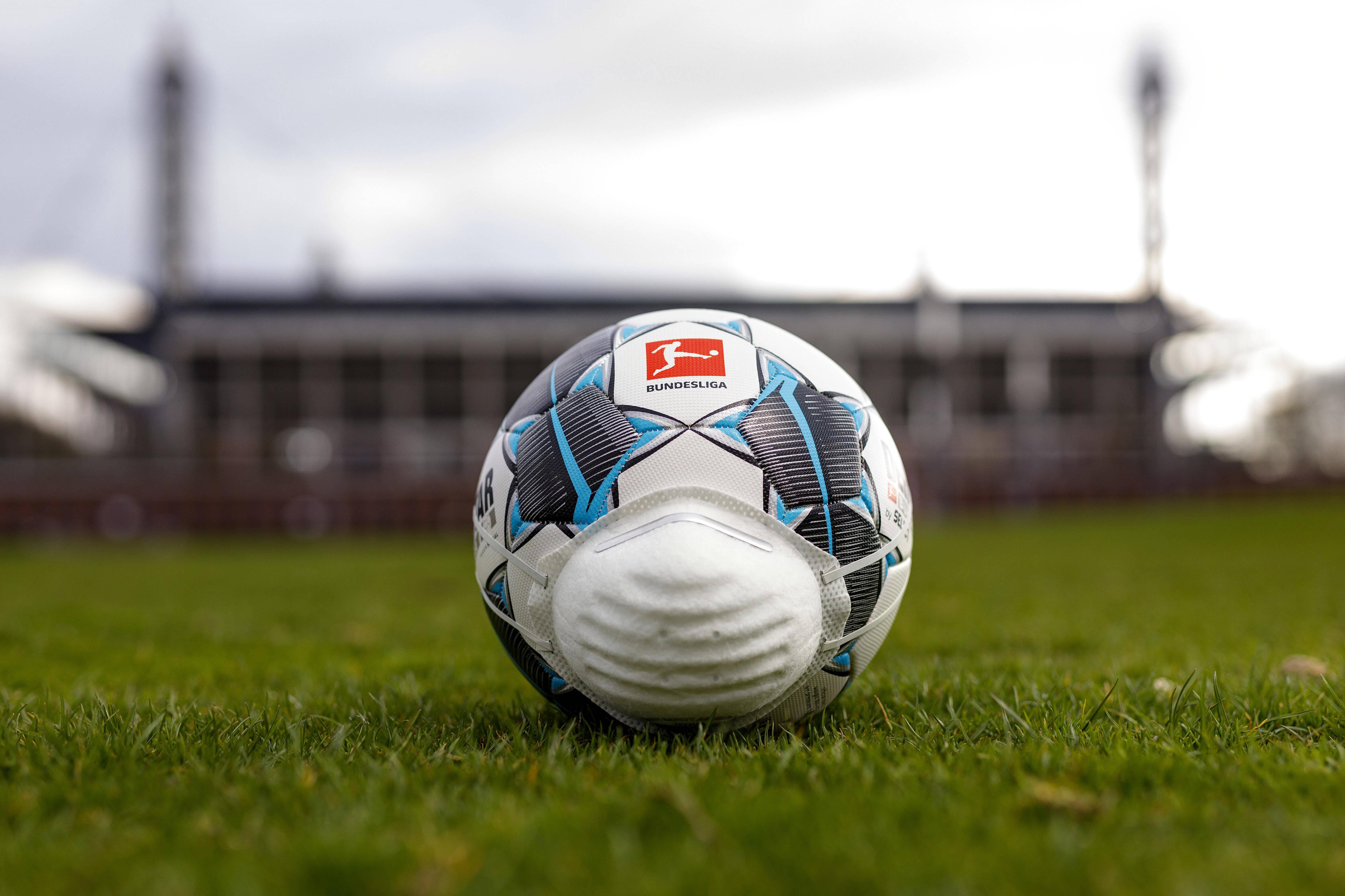 Bundesliga Welche Vertrage Laufen Im Sommer 2020 Aus Goal Com
