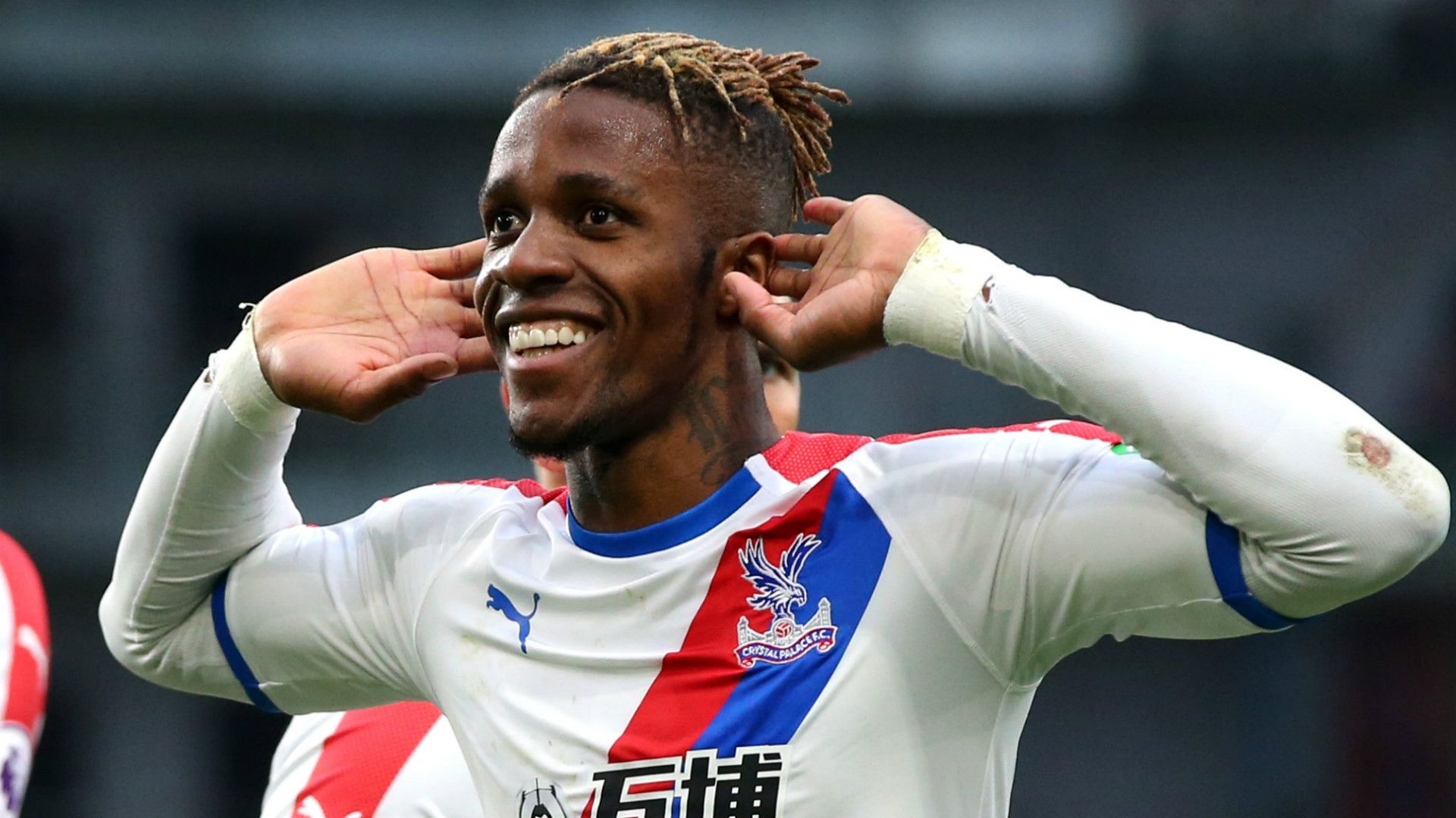 Wilfried Zaha Transfer News Crystal Palace Chairman Steve Parish Outlines Future Plan As Manchester United Speculation Resurfaces Goal Com
