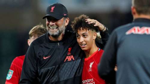 Jurgen Klopp Kaide Gordon Liverpool 2021-22