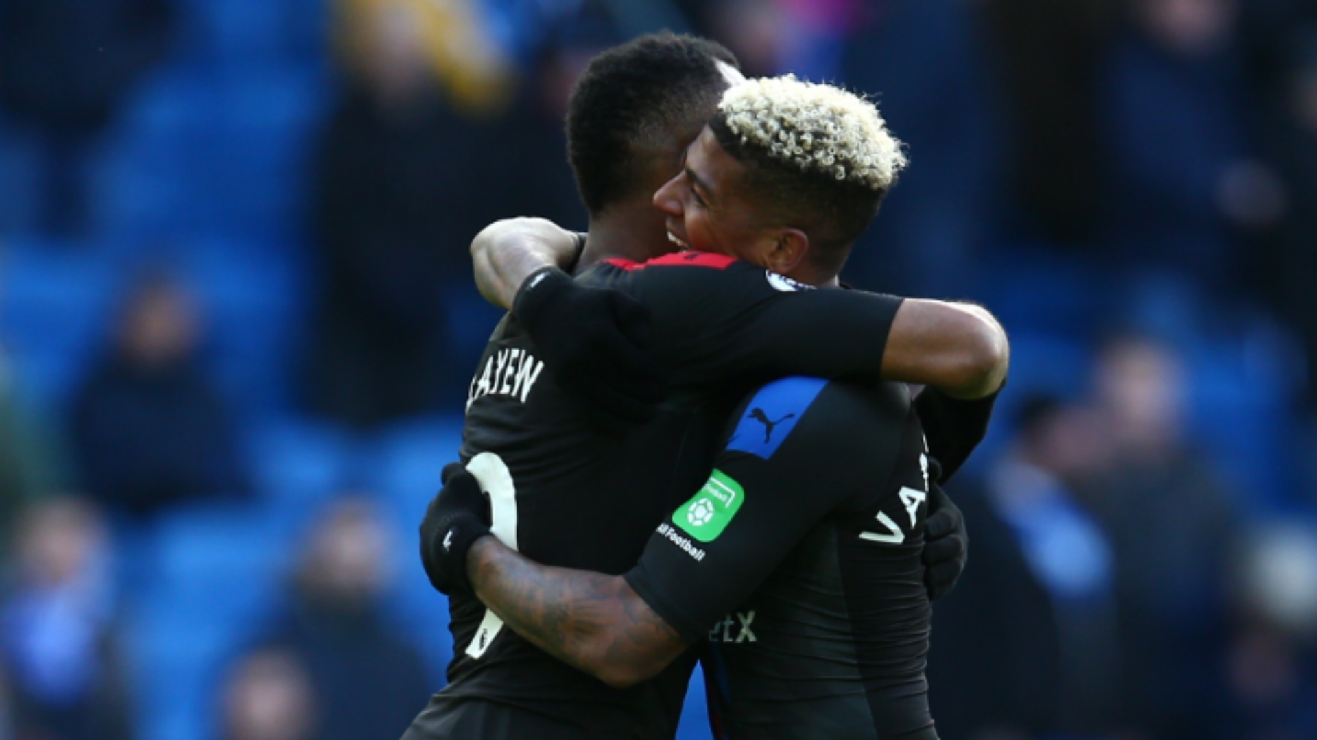 Ayew strike sees Palace pile pressure on Brighton