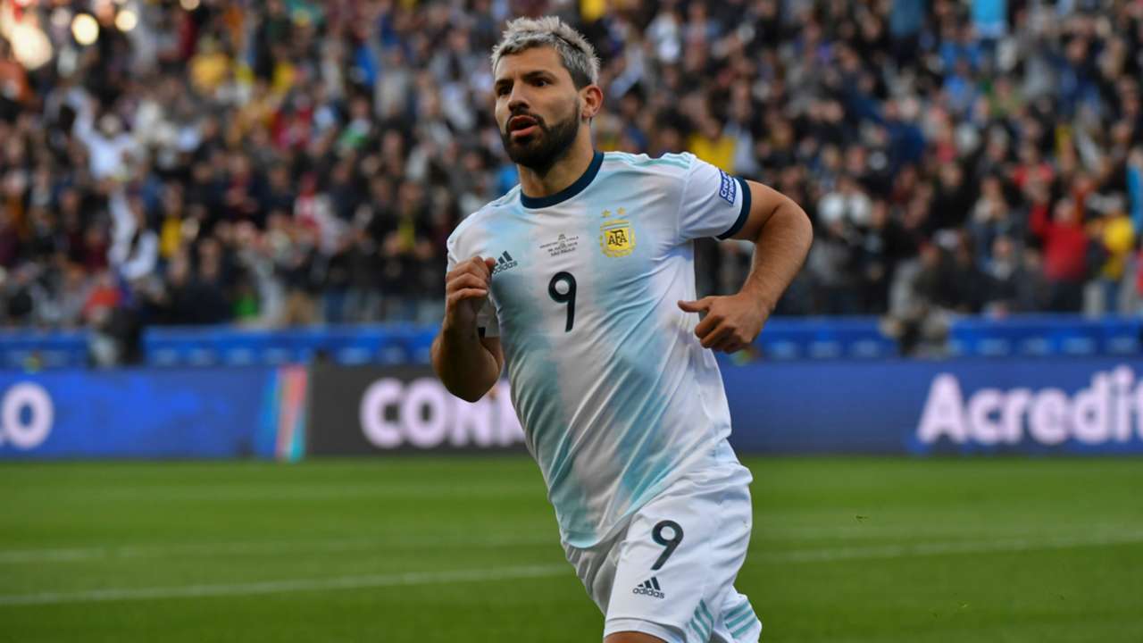 アルゼンチン代表 21世紀の最強ベストイレブン 世界最高アタッカーら超攻撃的布陣 脇を固めるのは縁の下の力持ちたち Goal Com アルゼンチン代表 21世紀の最強ベストイレブン 世界最高アタッカーら超攻撃的布陣 脇を固めるのは縁の下の力持ちたち Goal Com