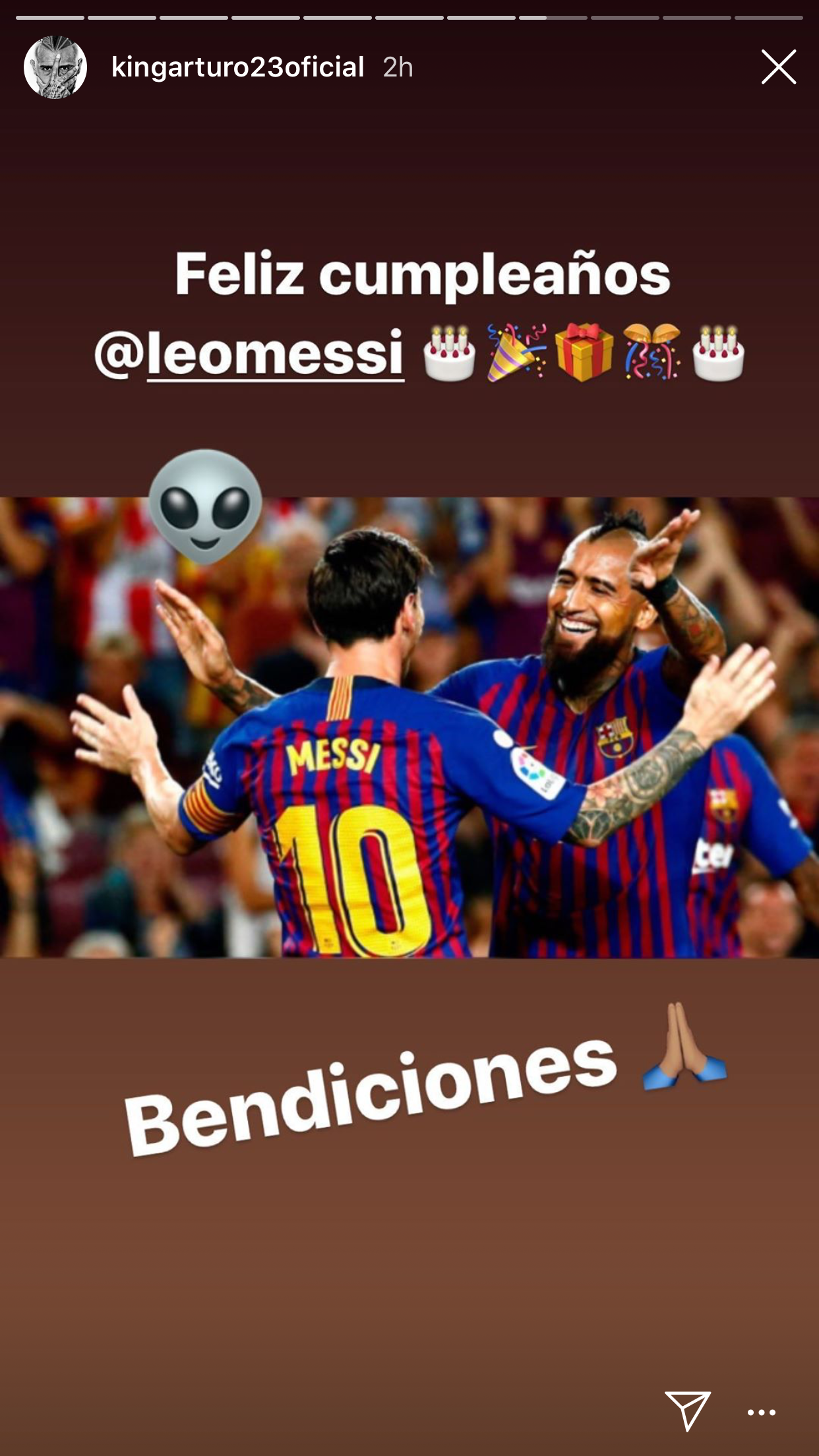 Arturo Vidal Felicita Al Extraterrestre Lionel Messi Por Su Cumpleanos Goal Com