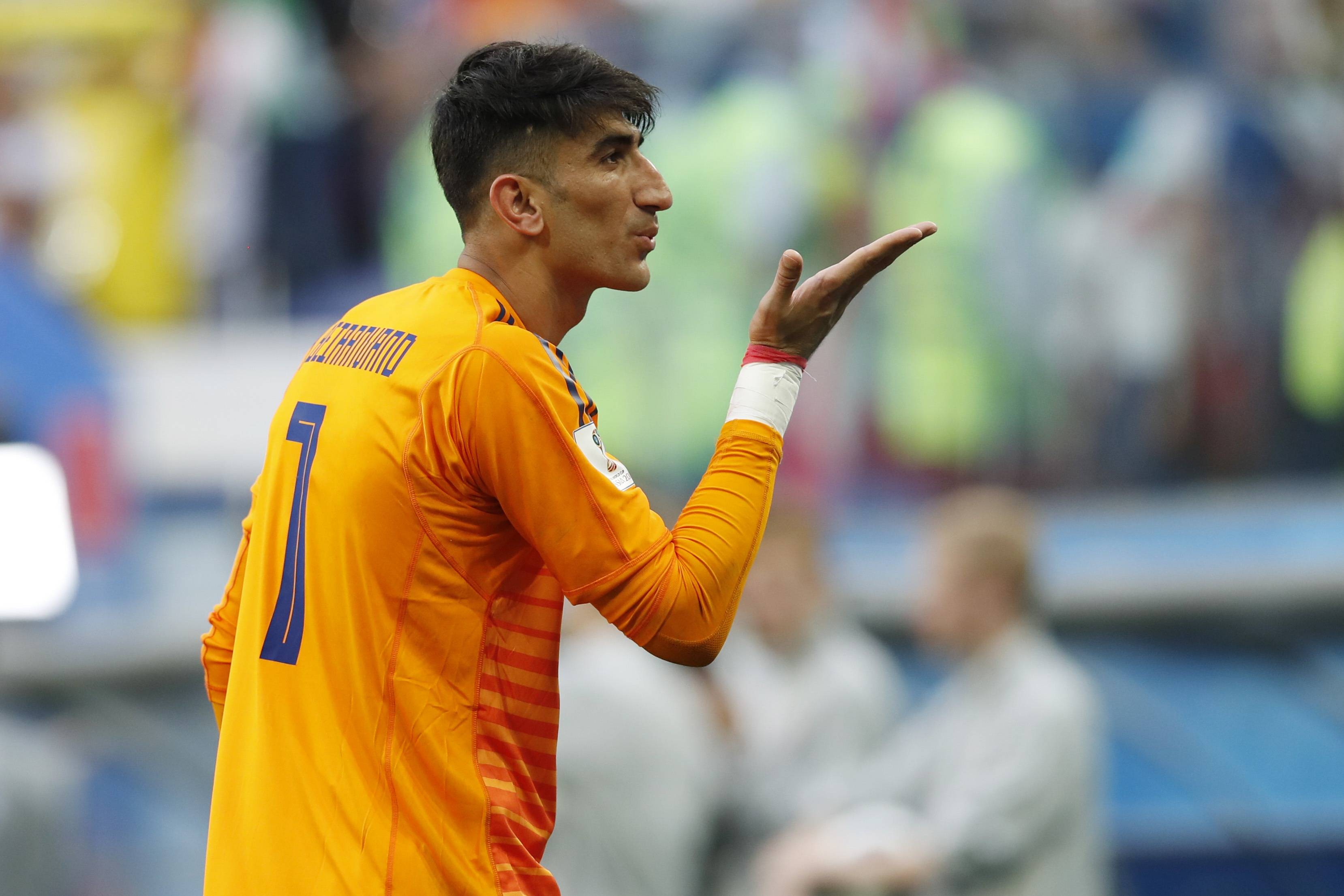 Iran Torhuter Alireza Beiranvand Vom Strassenjungen Zum Wm Torhuter Goal Com