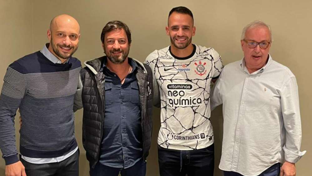 Estreia? Confira quando a possível volta de Renato Augusto ao campo 