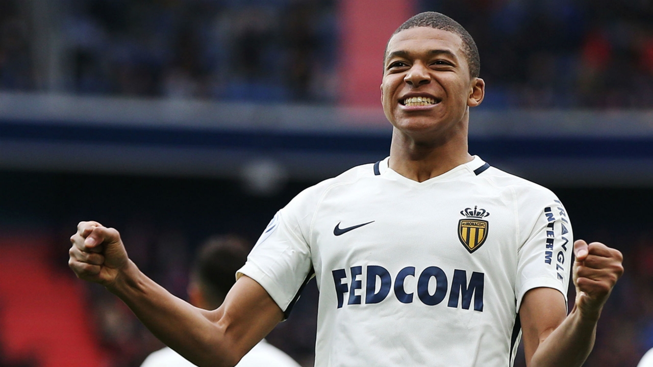 Mbappe told to use Man Utd's Martial as example before making transfer call - Sporting News