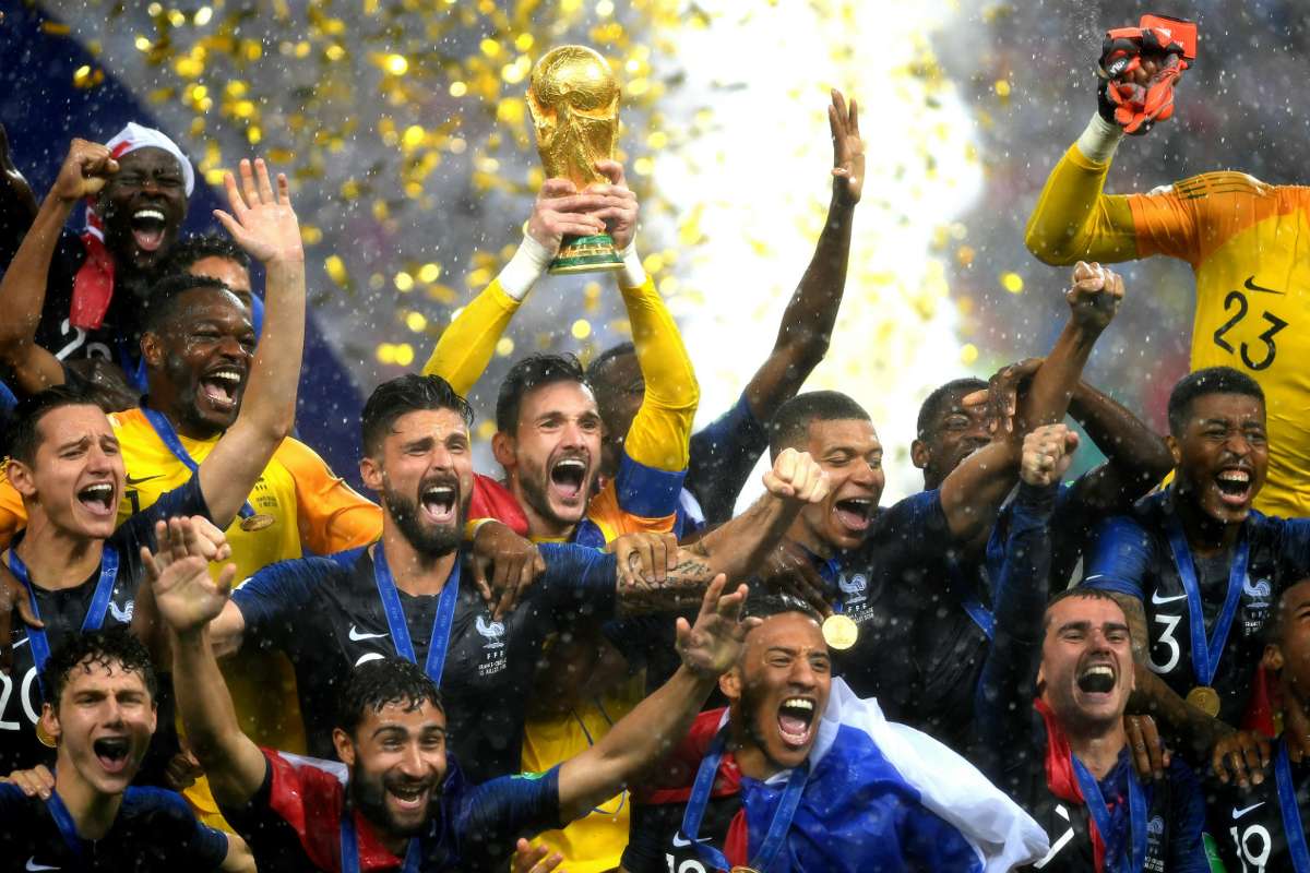 主将ロリス W杯決勝でまさかのミスも 大きな問題ではない 優勝には感傷的 Goal Com 主将ロリス W杯決勝でまさかのミスも 大きな問題ではない 優勝には感傷的 Goal Com