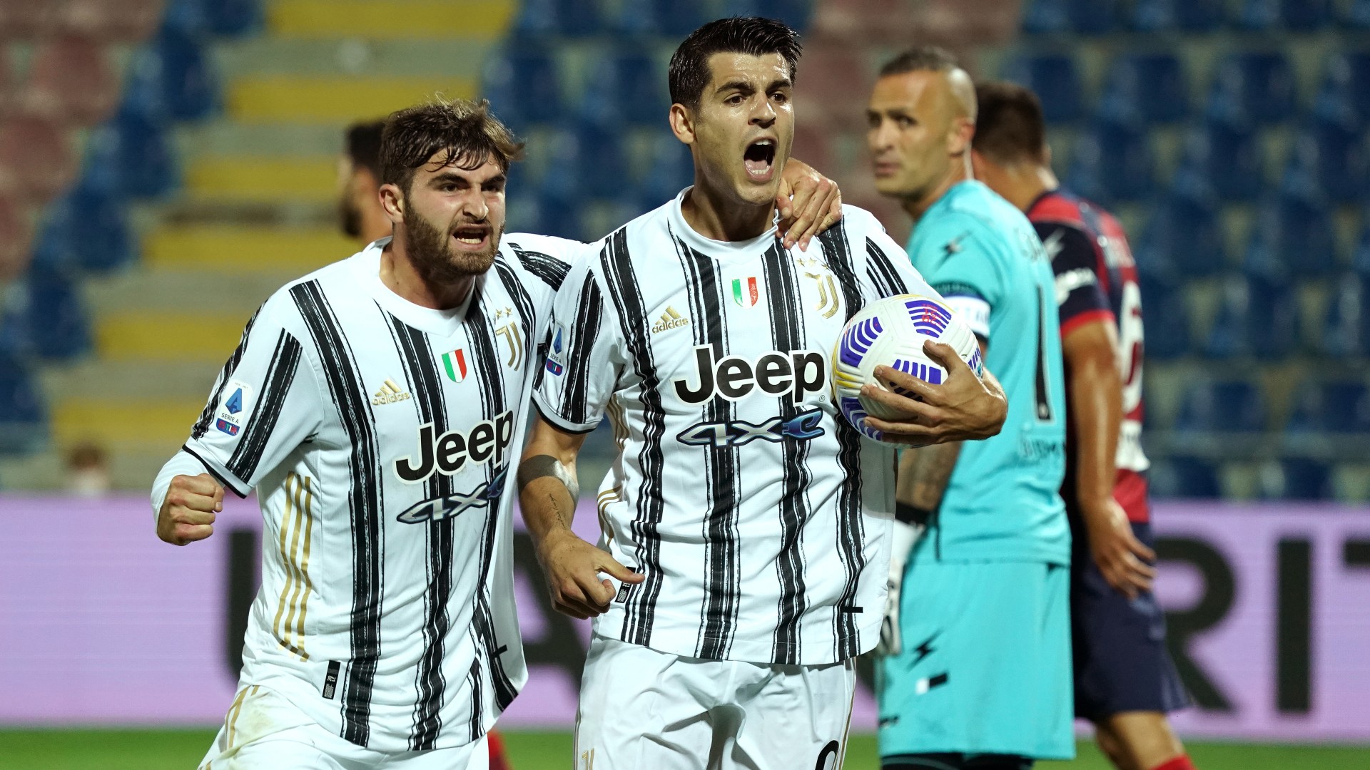 Crotone Juventus Le Pagelle Morata Scatenato Danilo Fatica Goal Com