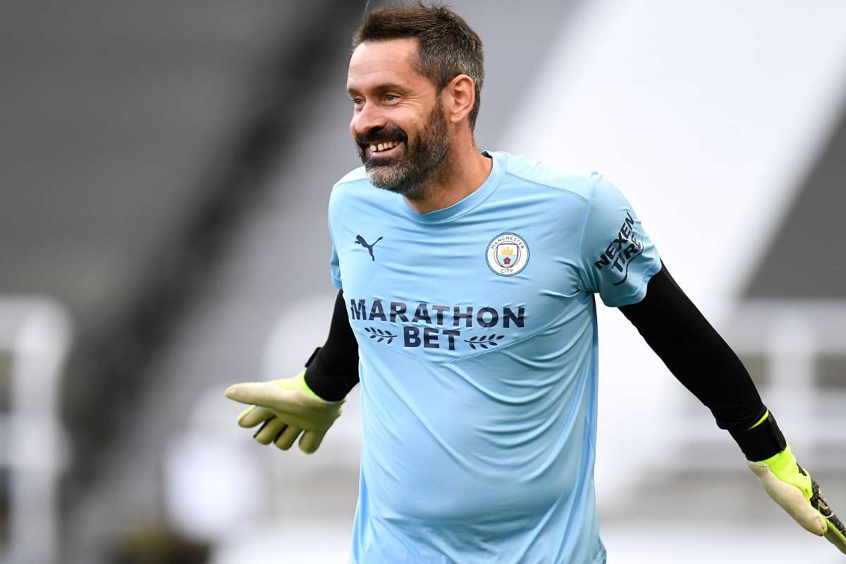 I thought my Premier League days were over!' - Carson makes history by taking in first Man City start | Goal.com