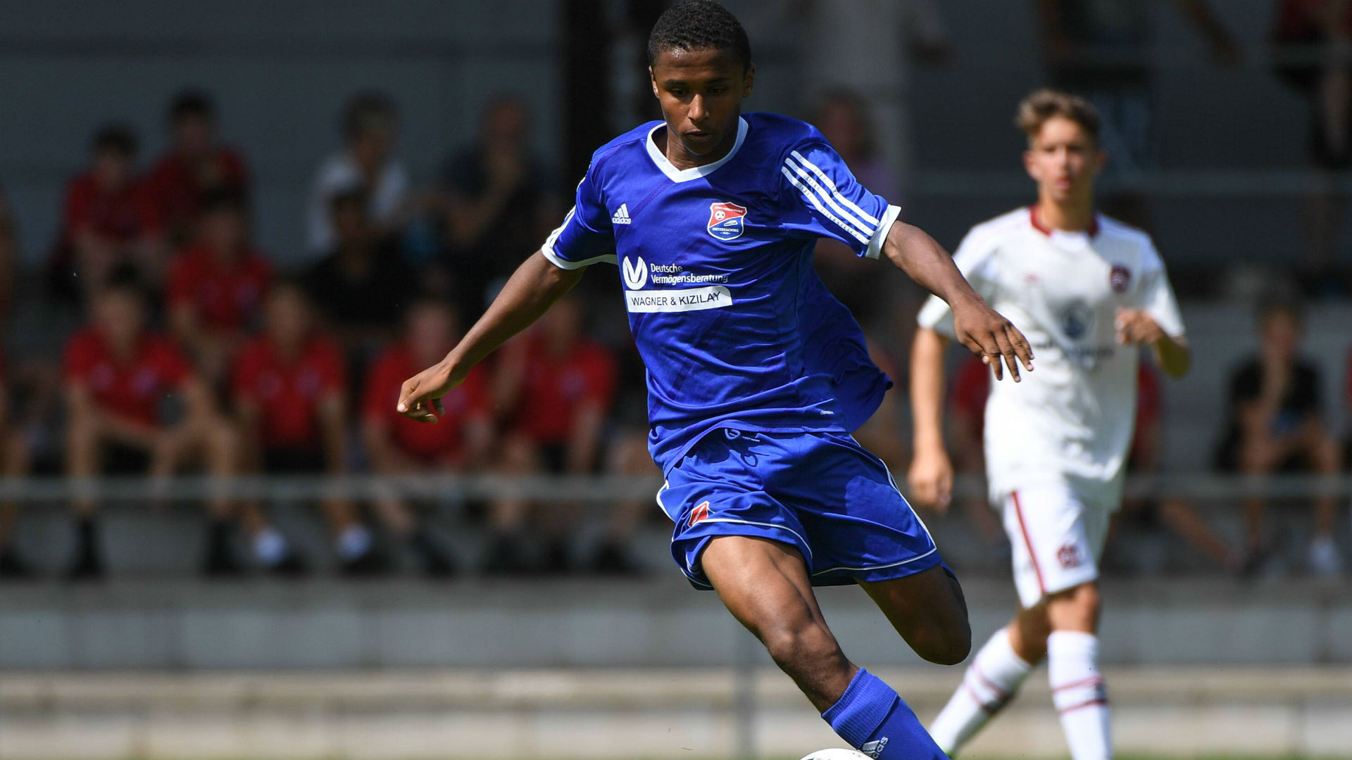 Karim Adeyemi Dank Bayern Aus Und Fussballverbot Zu Deutschlands Grosser Sturmhoffnung Goal Com