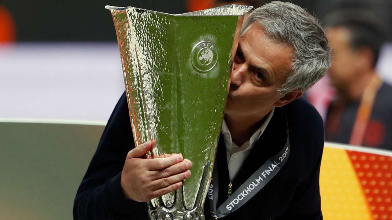 Jose Mourinho & Deretan Pelatih Dengan Koleksi Trofi
