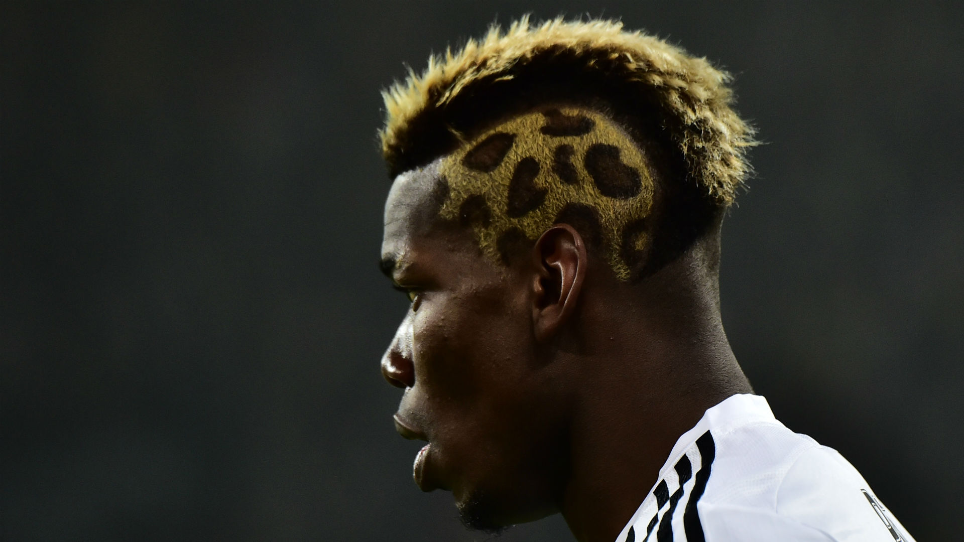 Paul Pogba Haircuts Man Utd Star S Styles Who Cuts His Hair Goal Com