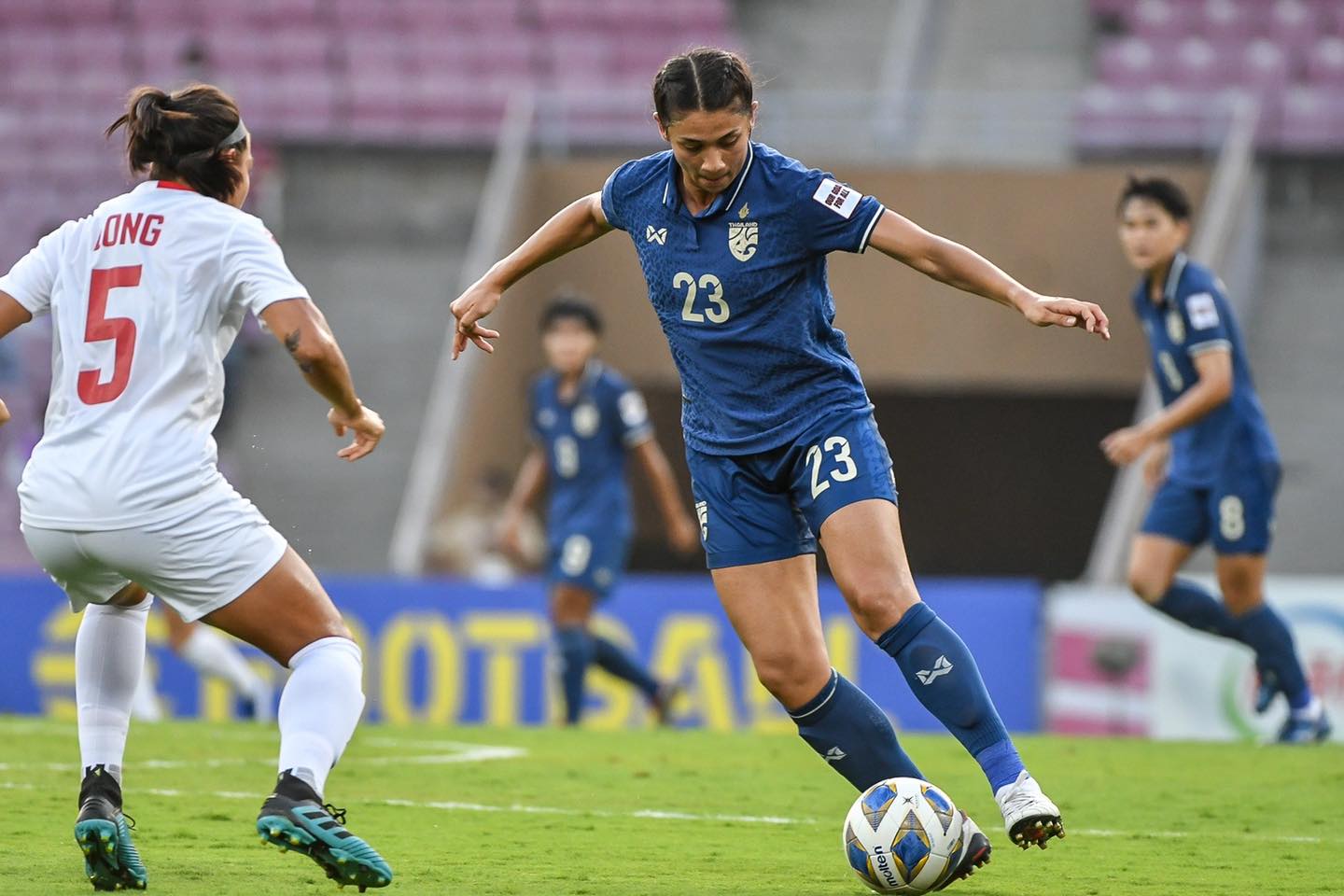 สุชาวดี นิลธำรงค์ Miranda Nild