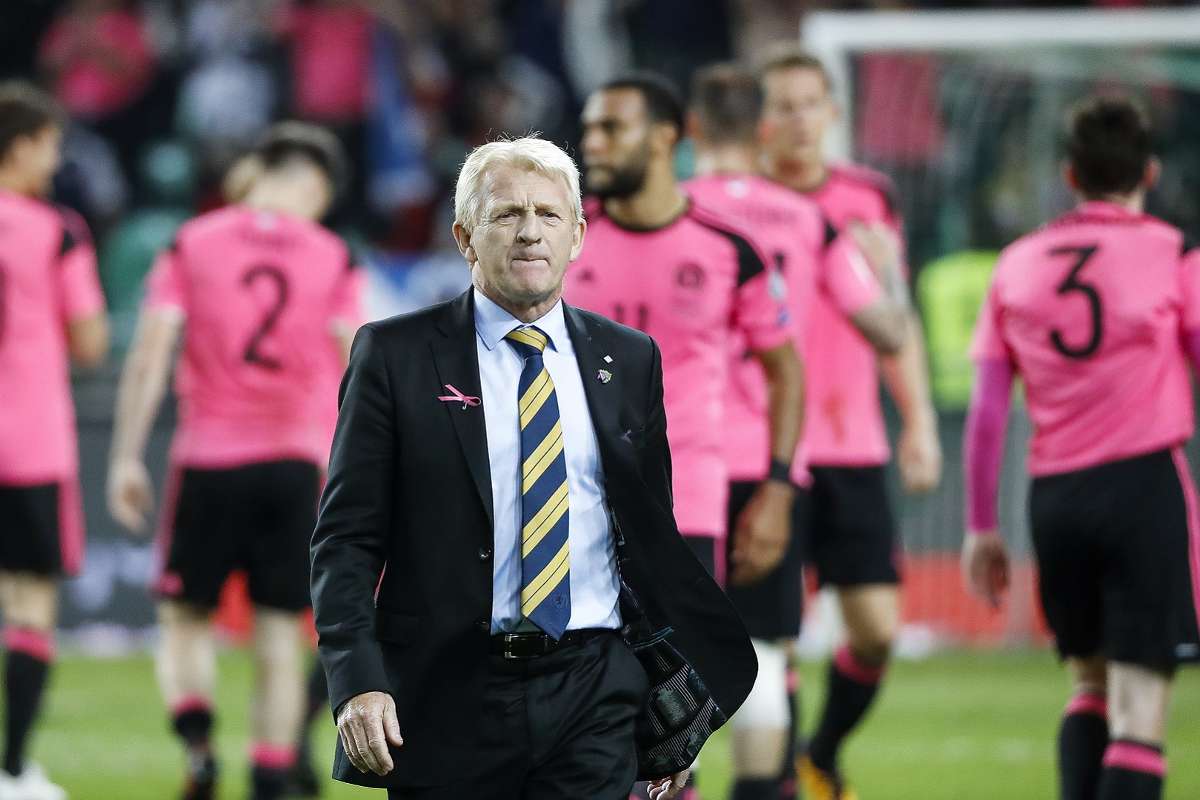 W杯行きを逃したスコットランド代表 指揮官ストラカンの退任を発表 Goal Com