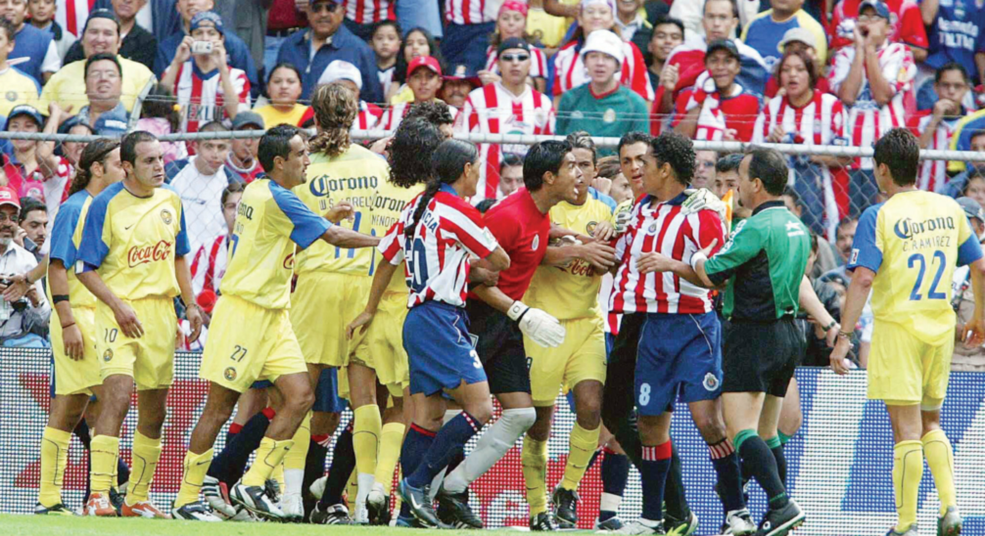 America Vs Chivas Cuales Son Las Cinco Grandes Broncas Del Clasico Nacional Goal Com