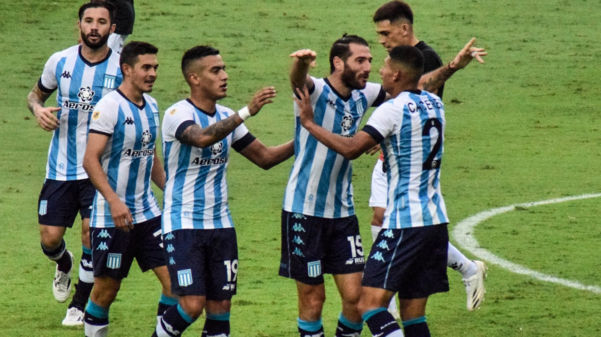 Formación de Racing vs. Vélez, por la Copa de la Liga Profesional: convocados, once y suplentes | Goal.com