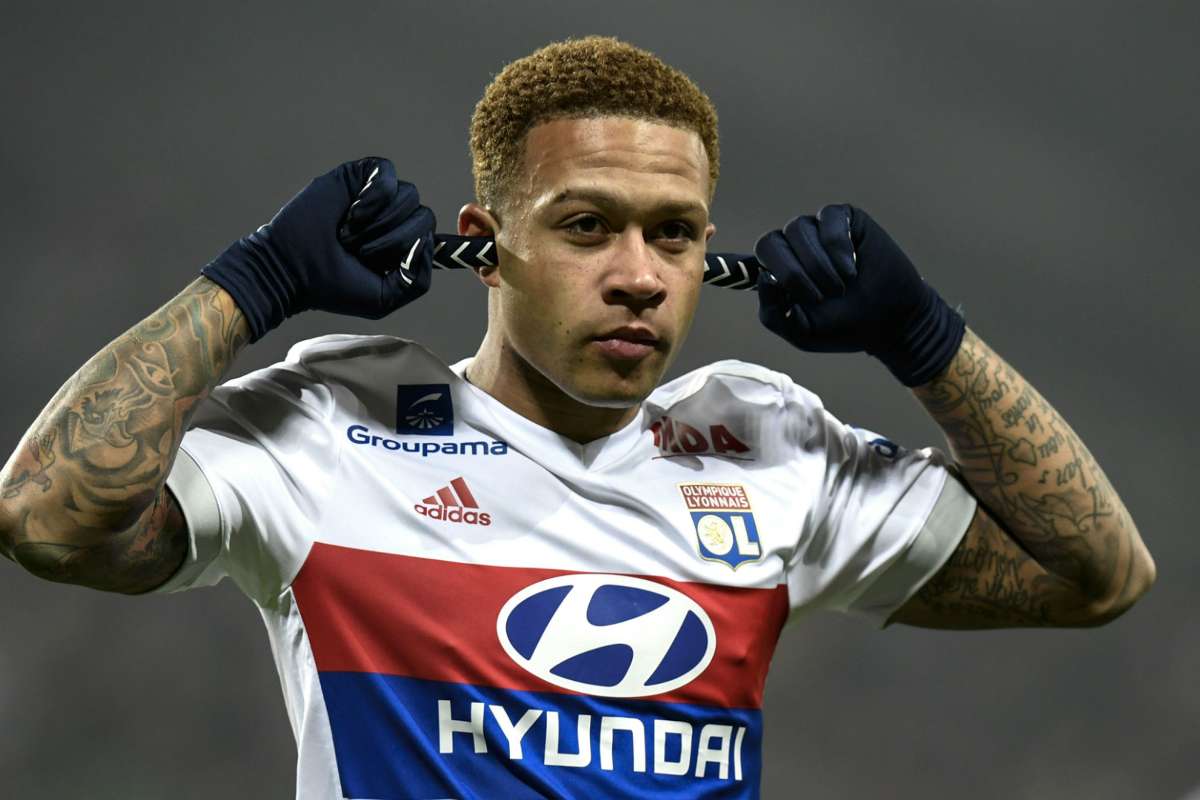 Memphis Depay Transfer News Netherlands International Ignoring Ac Milan Talk With Manchester United Retaining First Refusal On Lyon Star Goal Com