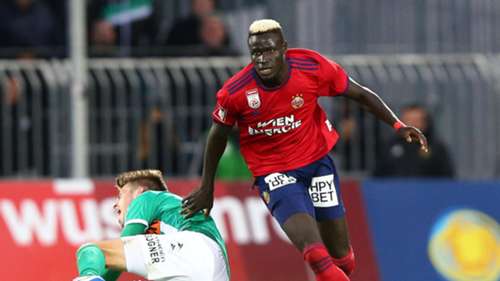 إعادة دراسة ملف الأجانب