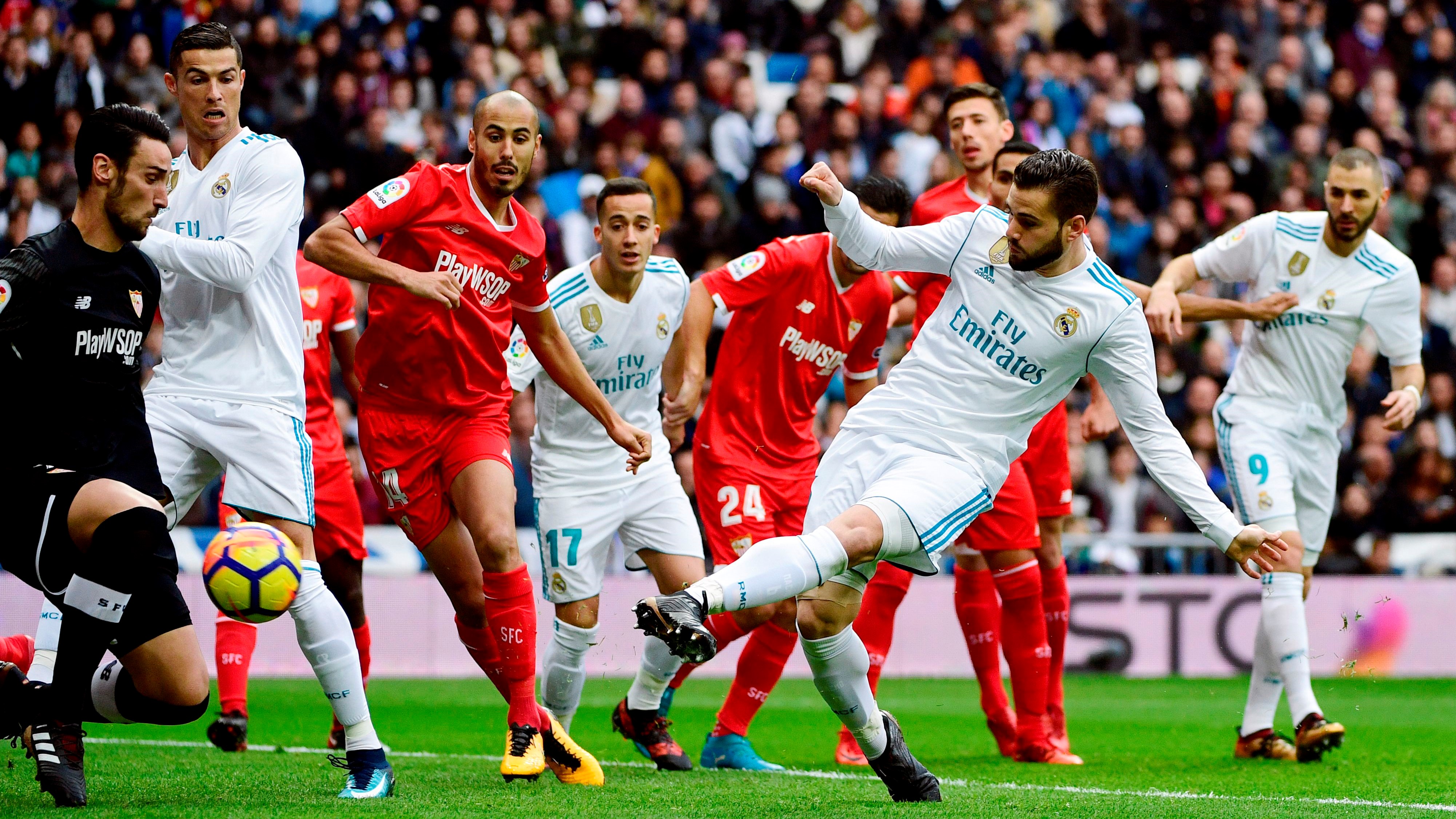 Real Madrid 4 1 Sevilla Laliga 2017 Match Report As Ronaldo Kroos And Nacho Seal Win As Com