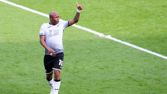 Photo of Another round of applause for Andre Ayew after Swansea City away win  | Goal.com