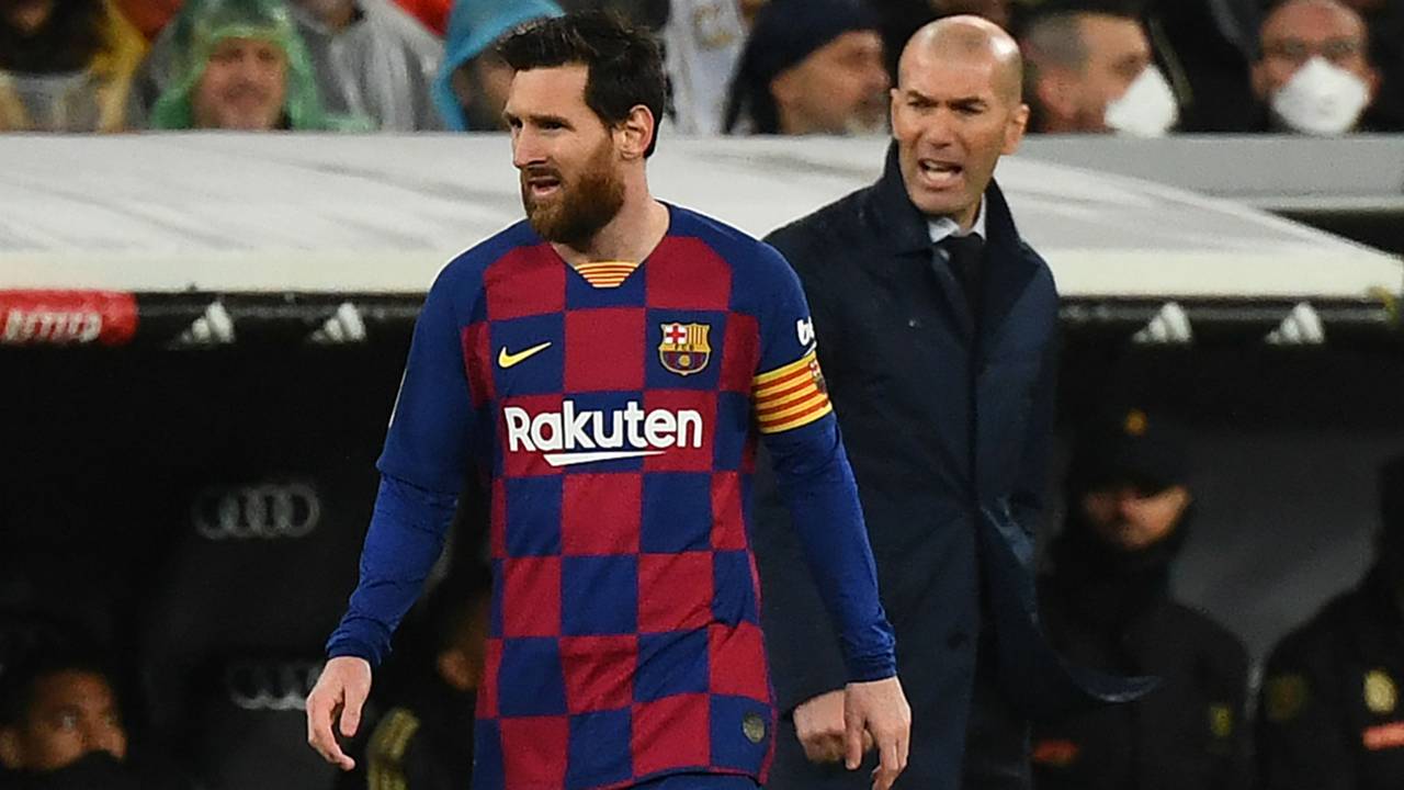 Messi Nin Kolu Kiriliyor En Net Goruntu Mutlaka Izleyin Youtube