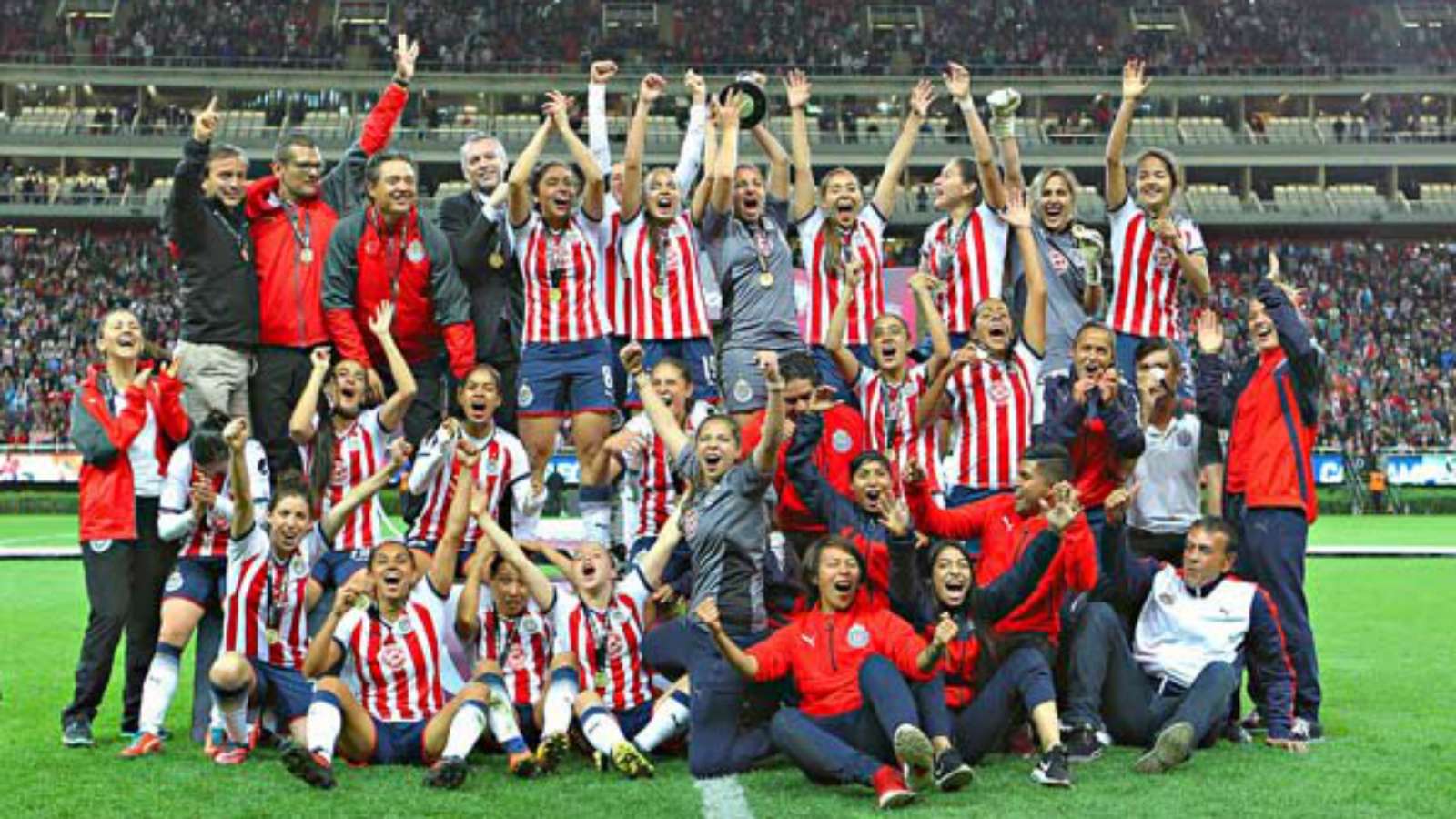 Chivas hace historia como primer campeón de Liga MX Femenil | Goal.com