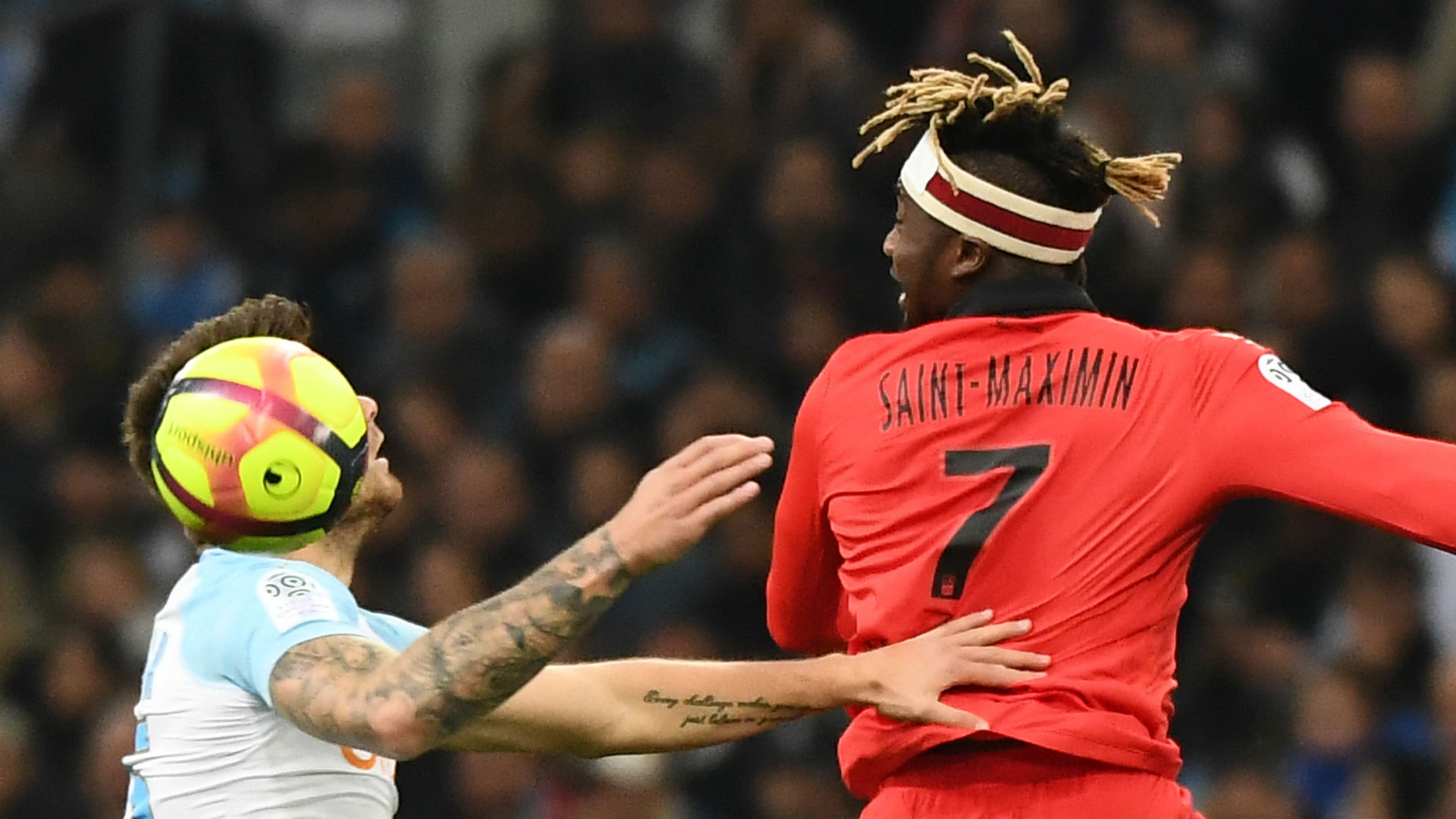 ExHannoverFlop Allan SaintMaximin Gucci auf dem Kopf und das Zocker