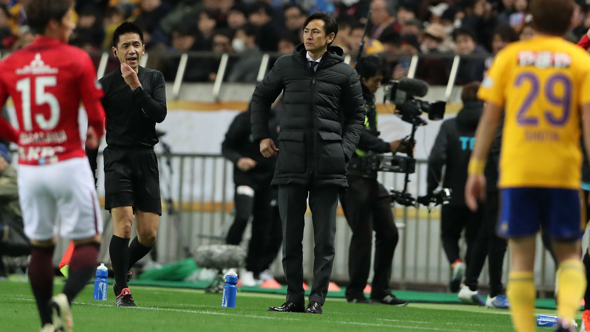 渡辺晋監督が進める 仙台スタイル の構築とアップデート 浦和に敗れてつかんだ 次 への希望 Goal Com 渡辺晋監督が進める 仙台スタイル の構築とアップデート 浦和に敗れてつかんだ 次 への希望 Goal Com