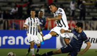 Colo Colo - Esteban Paredes
