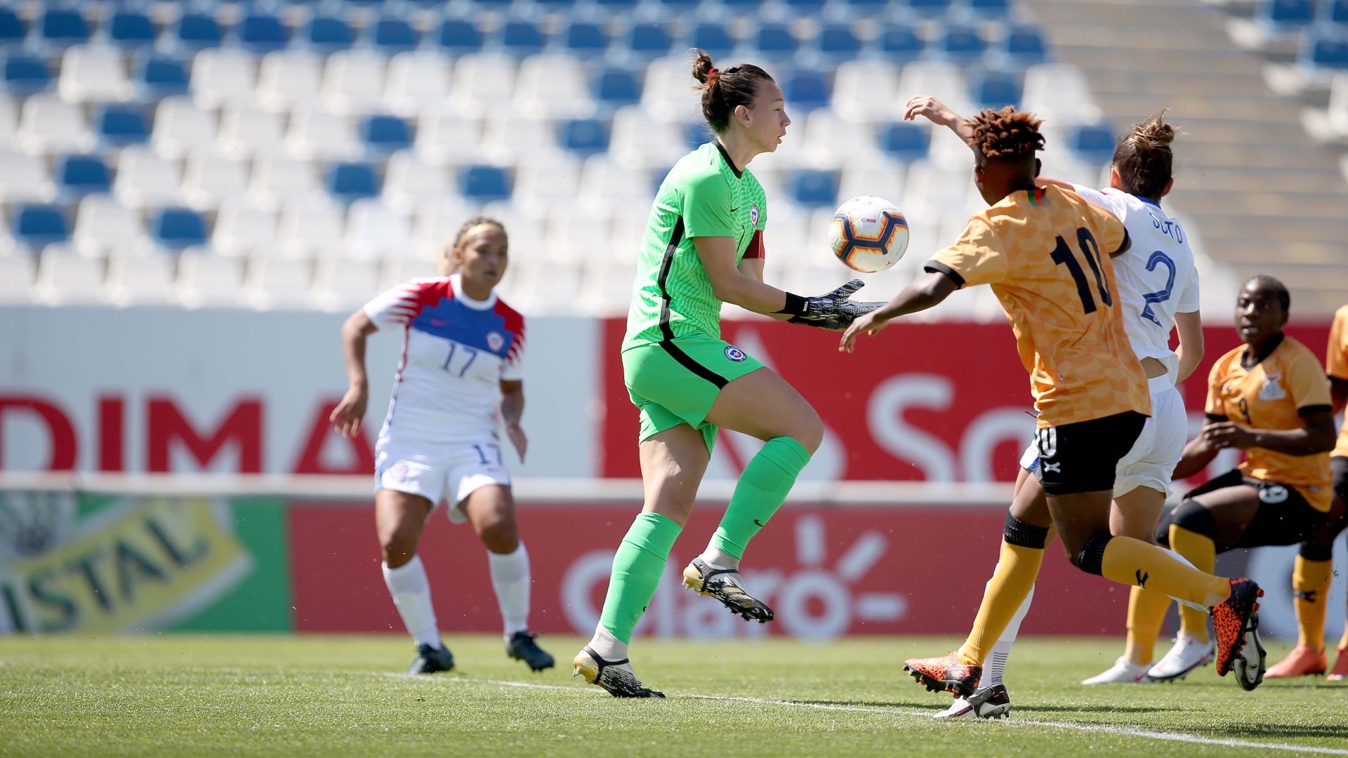 Chile Femenino / Nomina De La Seleccion Femenina Sub 17 De Chile Para