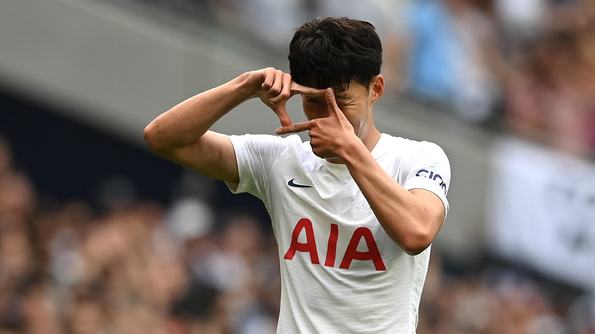 Son Targets 10 Years At Tottenham I Dont Want To Move Anywhere Else