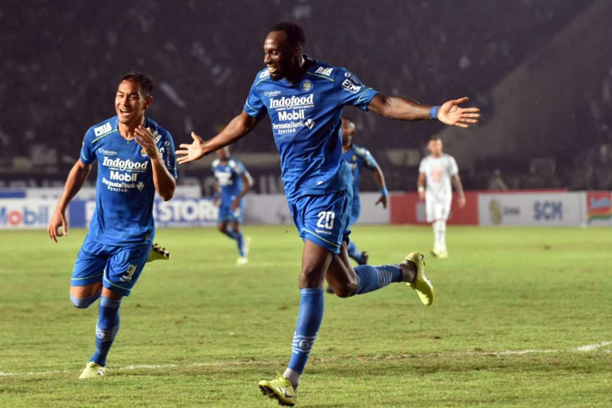 Geoffrey Castillion & Omid Nazari - Persib Bandung