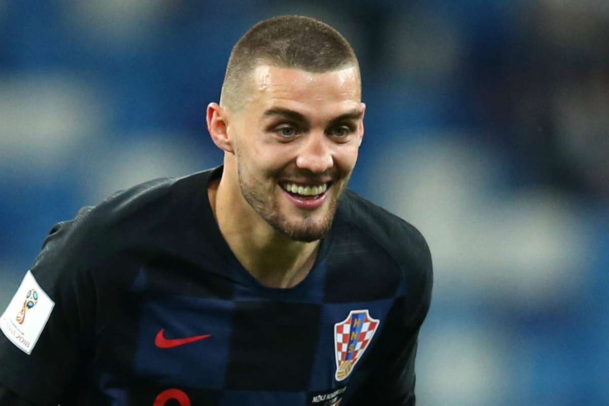 Mateo Kovacic Completes Chelsea Transfer It S An Amazing Feeling To Be Here Goal Com