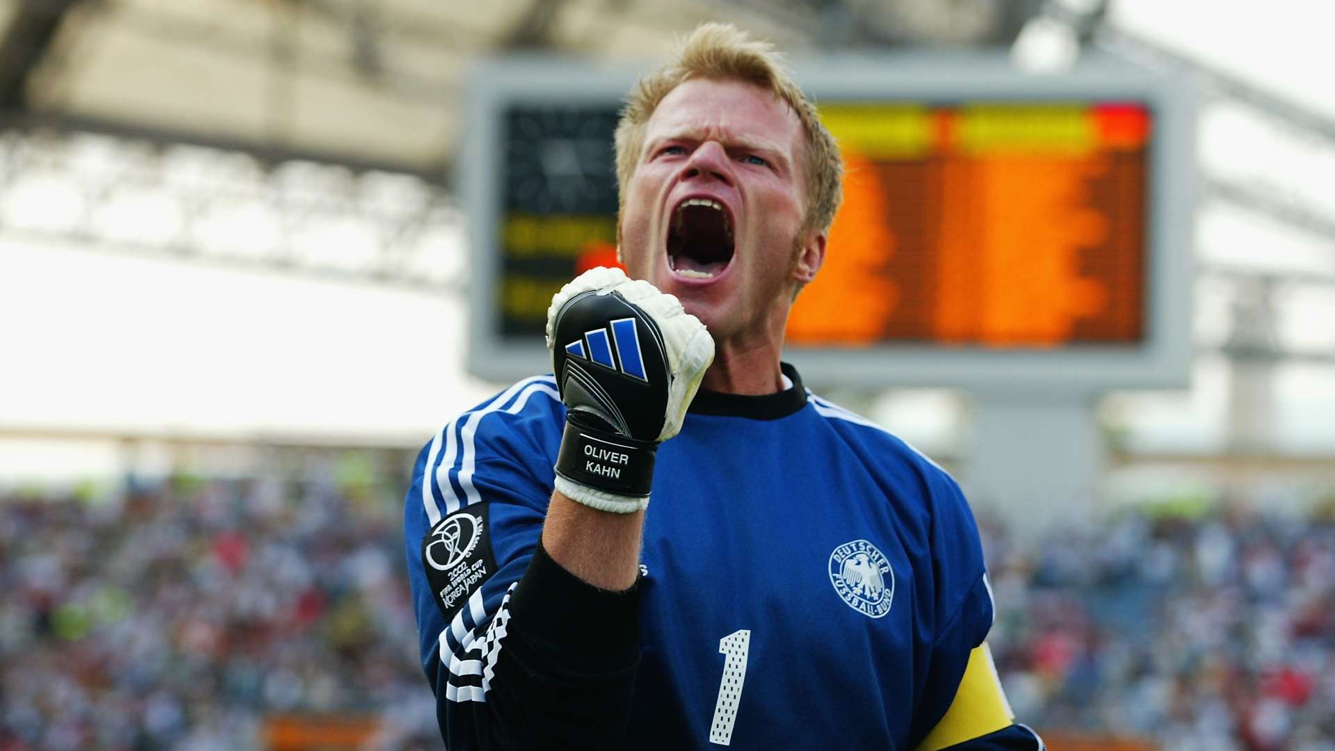 [Imagen: oliver-kahn-germany-world-cup-2002_qkoxy...920&h=1080]