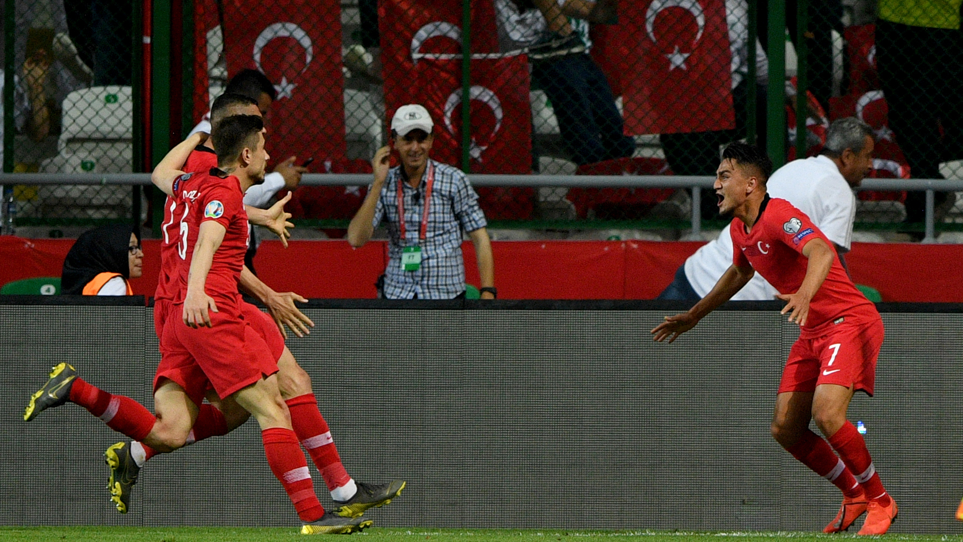 EM-Qualifikation: Türkei gegen Frankreich live im TV und ...