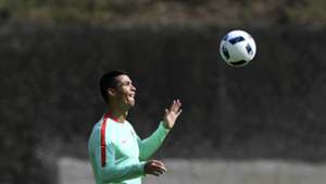 Watch Ronaldo Shows Off His Impressive Juggling Skills In Portugal Training Goal Com
