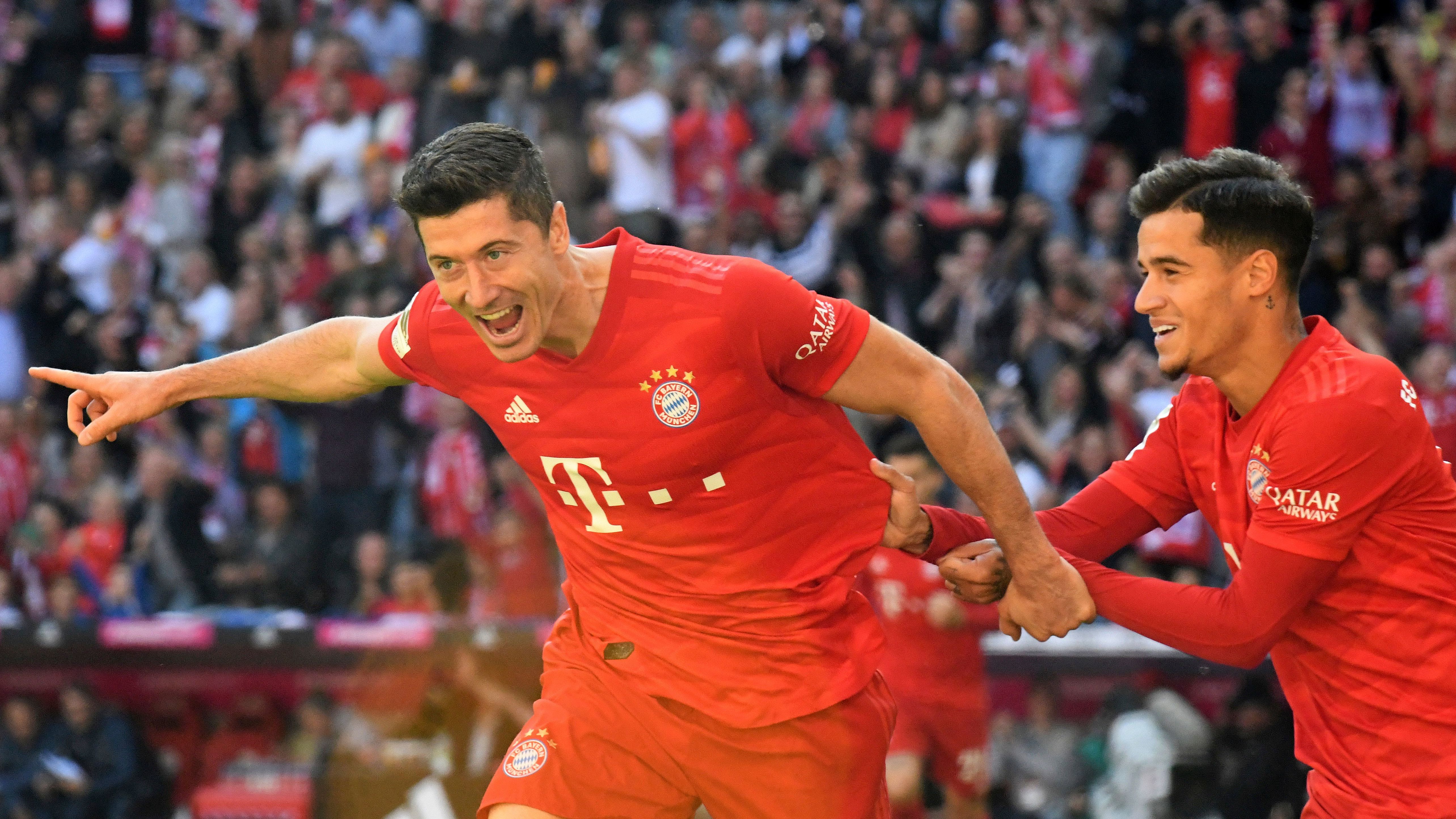 開幕5試合で9ゴールと絶好調レヴァンドフスキがバイエルンを牽引 4発快勝で暫定首位に Goal Com 開幕5試合で9ゴールと絶好調レヴァンドフスキがバイエルンを牽引 4発快勝で暫定首位に Goal Com