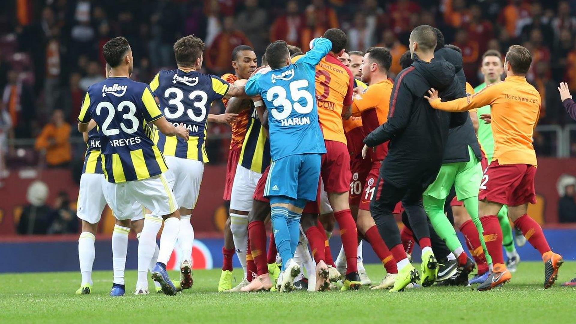 Galatasaray Gegen Fenerbahce