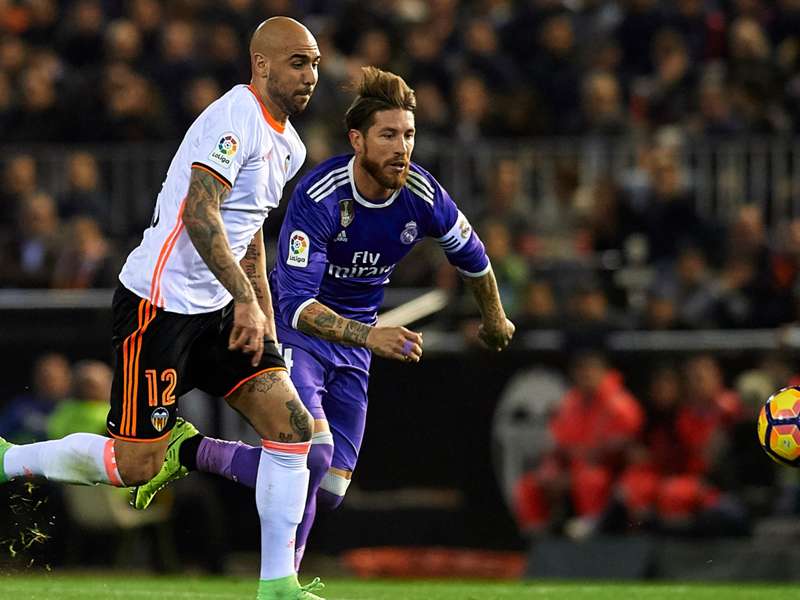 バレンシア対バルセロナの試合日程 放送予定 リーガエスパニョーラ第13節 Goal Com